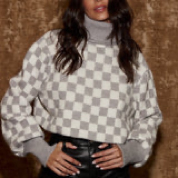 12th Tribe checkered sweater set - Picture 2 of 7